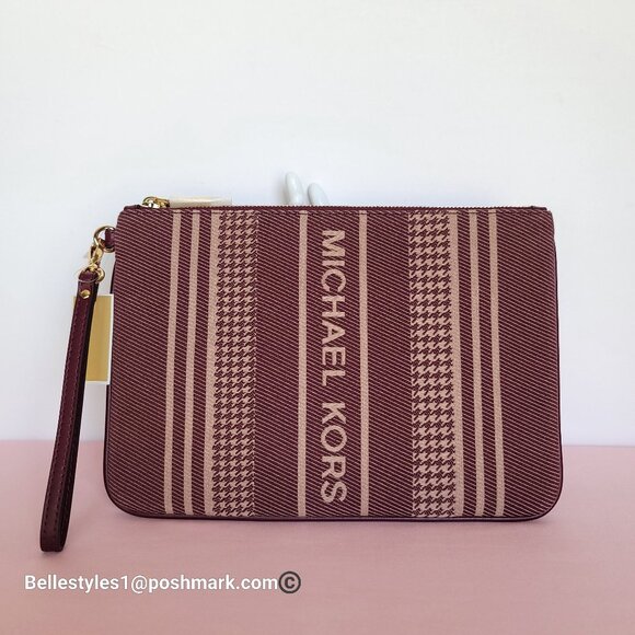 MICHAEL KORS Jet Set Signature Jacquard Large Zip Pouch Wristlet- Dark Berry ⭐ - Picture 6 of 16
